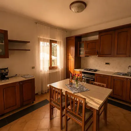Acero Rosso Apartment