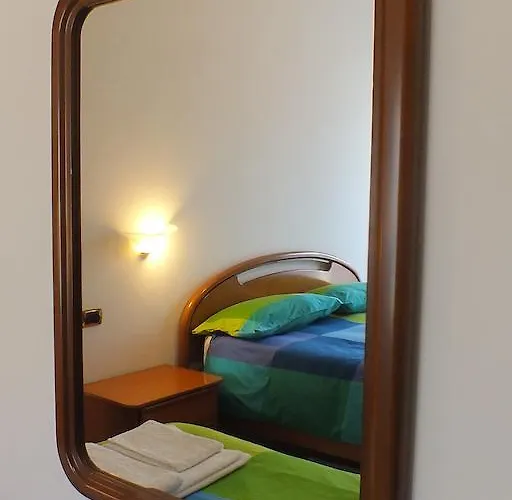 Acero Rosso Bellagio